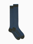 Lange Damensocken aus warmer Baumwolle, grün, mit breiten Rippen
