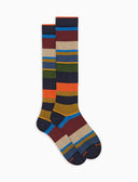 Calze lunghe uomo cotone e cashmere blu righe multicolor macro