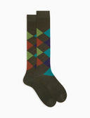 Lange Herrensocken aus Wolle in Grün mit Intarsienmuster