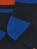 Unisex-Kurzstrümpfe aus blauem Baumwollfrottee mit Streifen und Hahnaufdruck