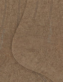 Kurze Herrensocken aus Kaschmir mit Rippenstruktur in Uni-Beige