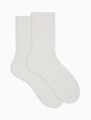 Kurze Herrensocken aus Kaschmir mit Rippenstruktur in Uni-Weiß