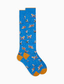 Lange Herrensocken aus warmer Baumwolle, hellblau, mit Husky-Motiv im Schnee